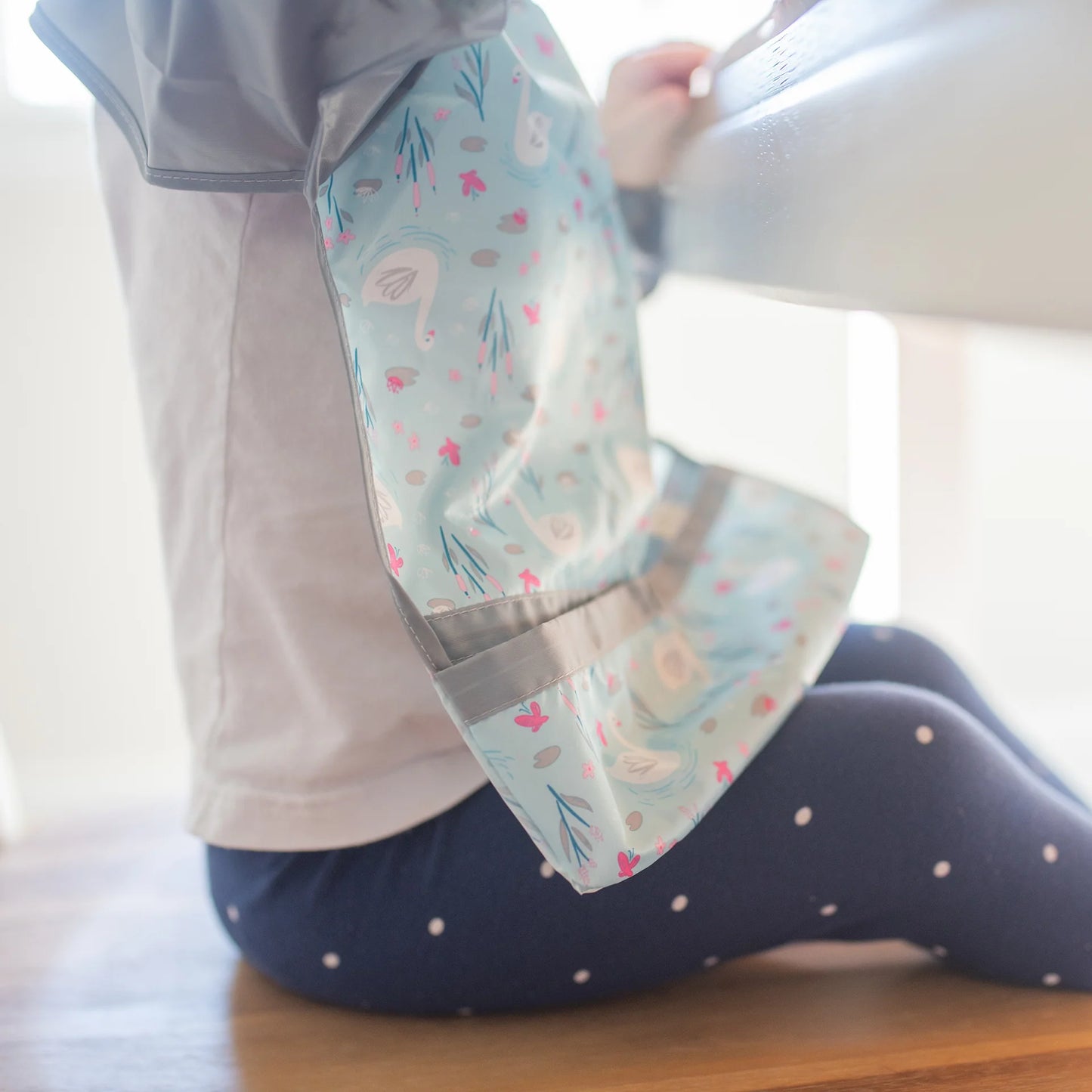 Babero Impermeable Blossom Manga Larga